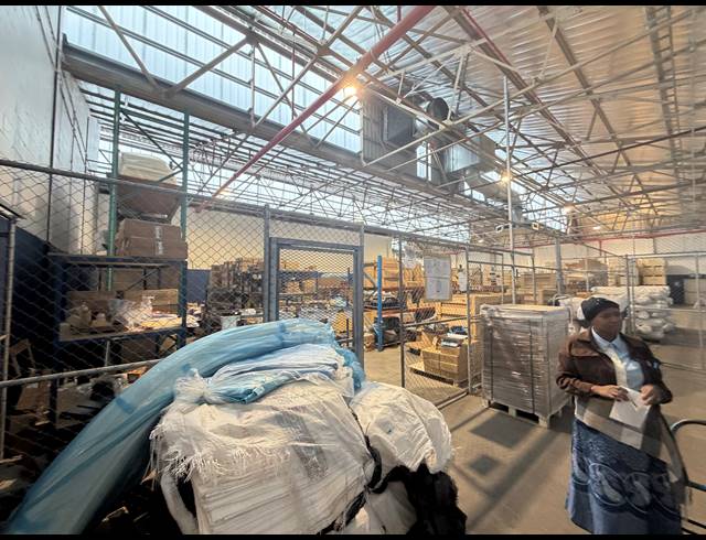 999M² WAREHOUSE TO LET IN BLACKHEATH INDUSTRIAL